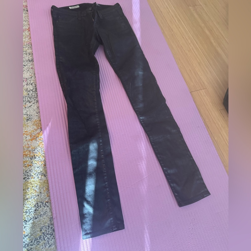 AIG jeans- excellent condition. Flattering.